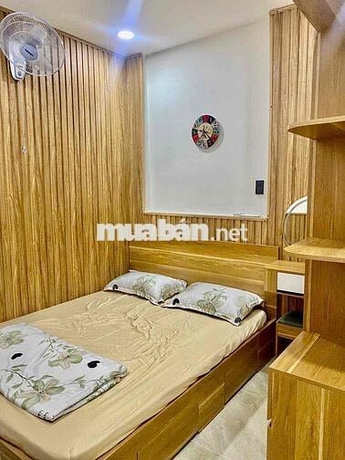 Nhà ngay Vườn Lài - DT4x10 - đúc 2 tầng BTCT-đường XH thông- Chỉ 5.xtỷ