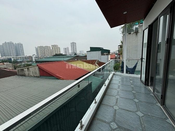 Bán nhà 6 tầng thang máy MT 5.5 m mới 100% số 118 ngõ 296 Minh Khai
