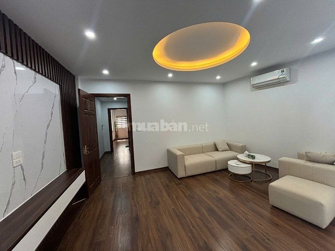 Bán nhà 6 tầng thang máy MT 5.5 m mới 100% số 118 ngõ 296 Minh Khai
