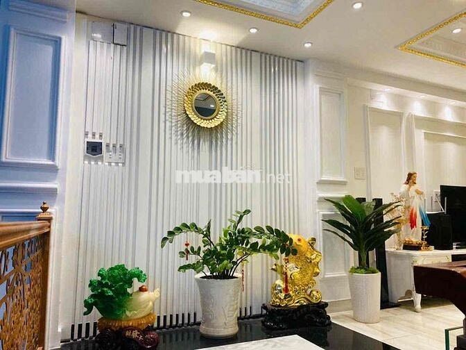 cho thuê nhà 1/ thống nhất (4,4x14) lửng , 3 lầu , st , 4pn , 6wc