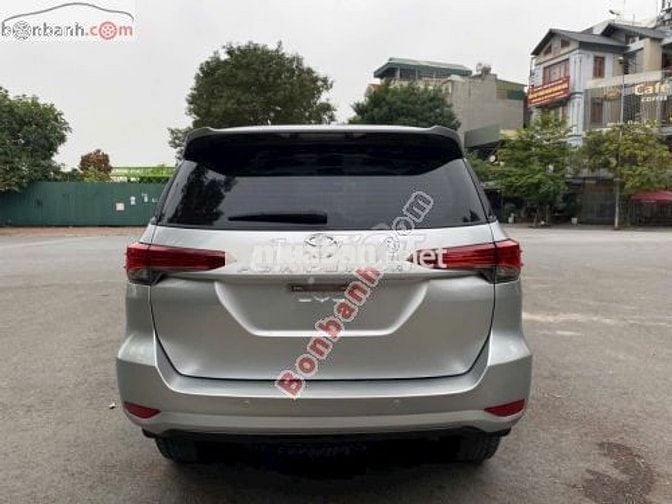 Toyota Fortuner 2.4G 4x2 MT 2017