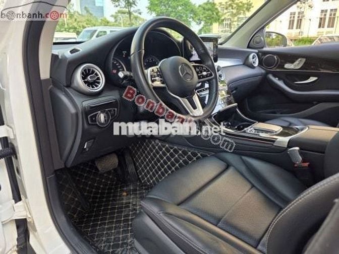 GLC200 sản xuất 12/2021 xe 1 chủ đi 36.000km