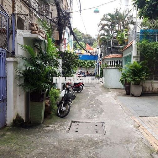 Cân bán Chung cư tầng trệt 34m2, p11, Phú Nhuận