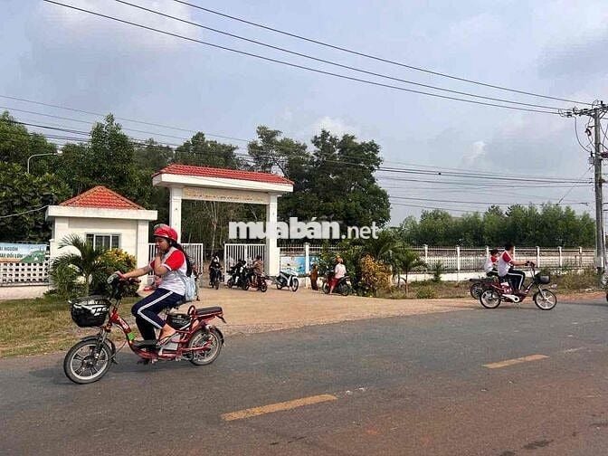 HIẾM CÓ ĐẤT THỔ CƯ 12x60Mét NGAY TRUNG TÂM GIÁO DỤC & ĂN UỐNG GÒ DẦU