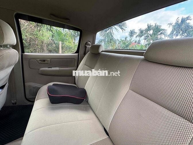 Toyota Hilux 2009 3.0G - 2 cầu số sàn bản G