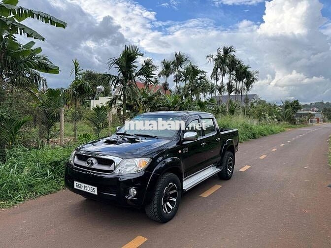 Toyota Hilux 2009 3.0G - 2 cầu số sàn bản G