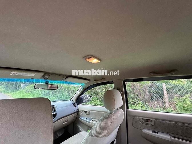 Toyota Hilux 2009 3.0G - 2 cầu số sàn bản G