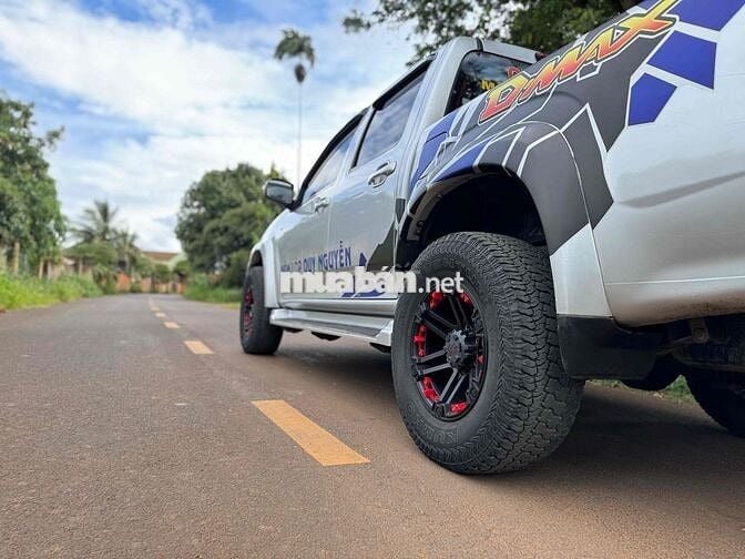 Isuzu Dmax 2009 LS 3.0 4x4 bản đủ
