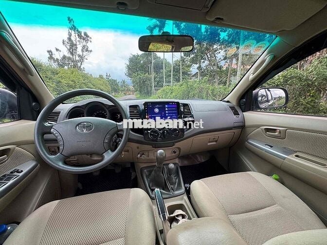 Toyota Hilux 2009 3.0G - 2 cầu số sàn bản G