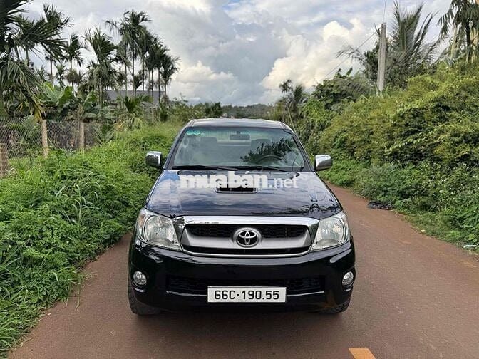 Toyota Hilux 2009 3.0G - 2 cầu số sàn bản G
