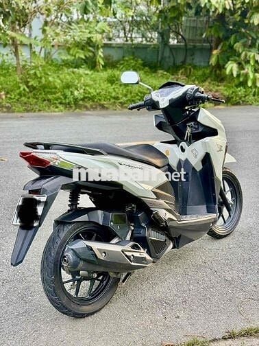 vario mẫu củ