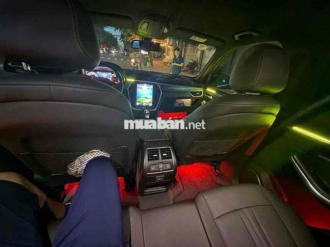 VinFast Lux SA2.0 2021 Plus 2.0 AT - 29500 km