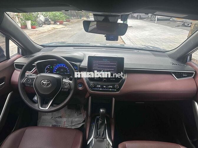 Siêu phẩm mới về Toyota Corolla Cross Hybris's