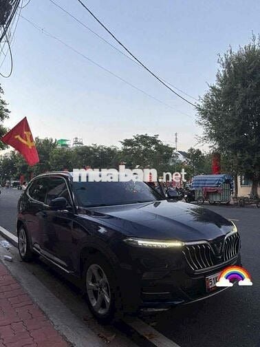 VinFast Lux SA2.0 2021 Plus 2.0 AT - 29500 km