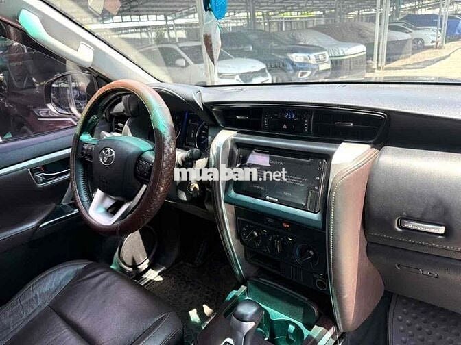 Toyota Fortuner 2.4G 4x2AT 2020 - 87000km