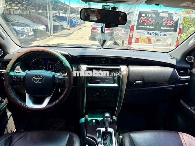 Toyota Fortuner 2.4G 4x2AT 2020 - 87000km
