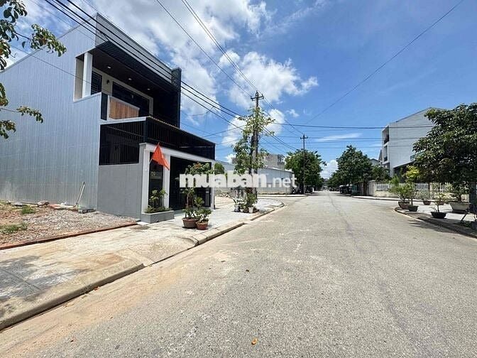 BÁN ĐẤT KQK BÀU VÁ CÁCH ĐỒNG KHỞI 50m VỊ TRÍ ĐẸP KINH DOANH GIÁ TỐT