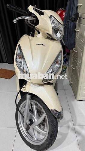 Vision 2019 chính chủ còn mới đẹp mới chạy 20k km