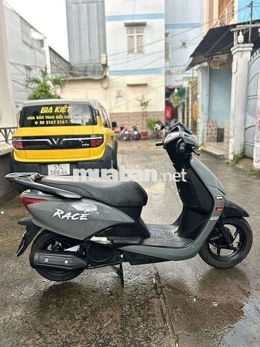 Bán chiếc xe Honda SCR Fi