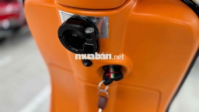 Vespa Sprint Chính chủ xe bao đẹp ( hỗ trợ góp )