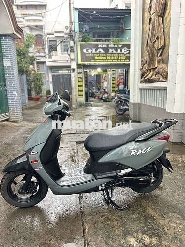 Bán chiếc xe Honda SCR Fi