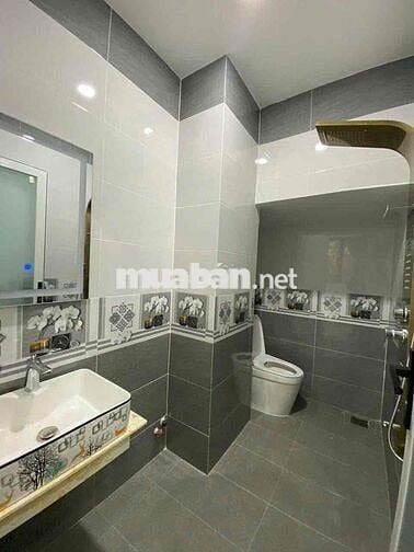 hiệp an cách đường lớn 2 chiều nguyễn chí thanh 50m đối diện 2 dãi trọ