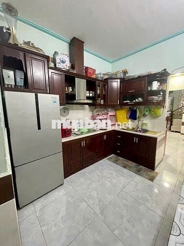 Bán Nhà Đẹp 80m2 3 tầng Sân Thượng KDC 4PN, 5.5 Tỷ Bông Sao Quận 8