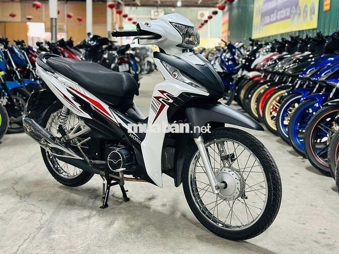 XE MÁYTHANH TÙNG_WAVE RSX FI TRẮNG BIỂN 29 BAO ZIN