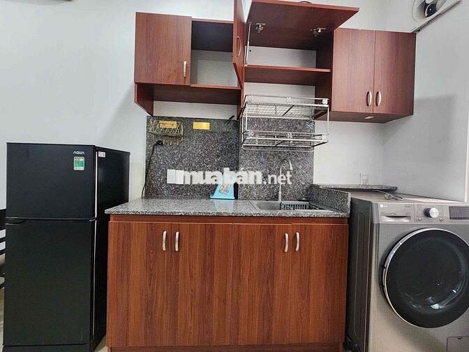 Cho thuê căn hộ Studio Cửa sổ Q10 gần ĐH Kinh tế UEH, ĐH Huflit