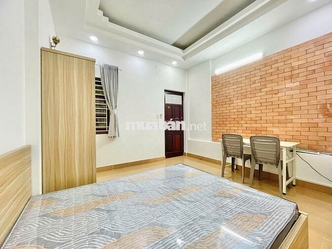Cho Thuê Căn Hộ Cửa Sổ Tách Bếp ở Đinh Bộ Lĩnh gần ĐH Ngoại Thương