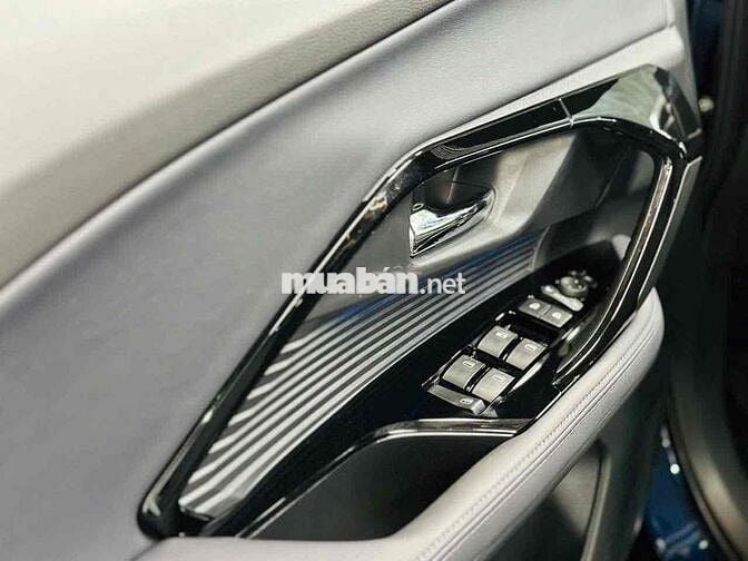 Yaris Cross 2025 | Giảm 75% Trước Bạ + Bảo Hiểm Xe