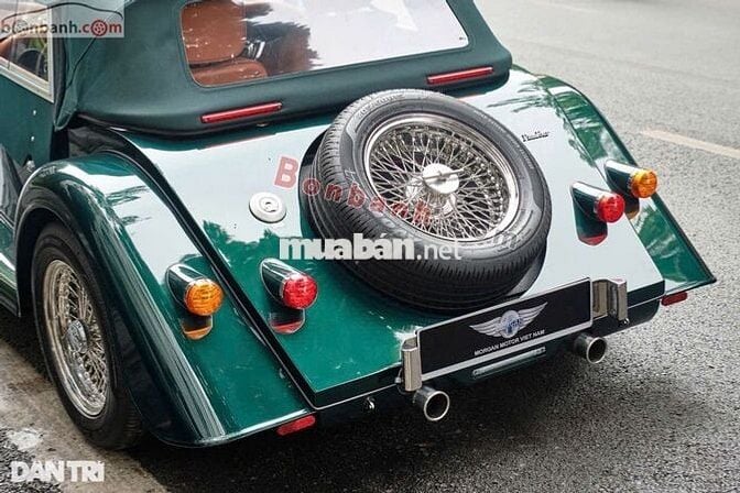 Morgan Plus Four 2.0 AT 2022