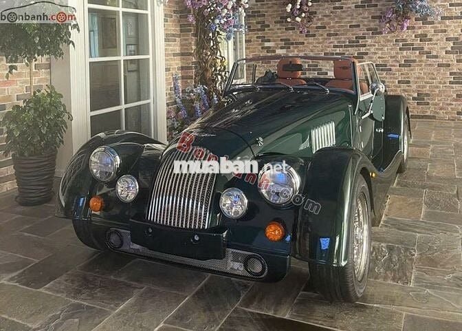 Morgan Plus Four 2.0 AT 2022