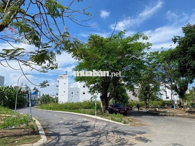 Bán Đất KDC Đường Nhựa 8M Huỳnh Tấn Phát Kế Quận 7 DT 73m2 chỉ 4.x tỷ