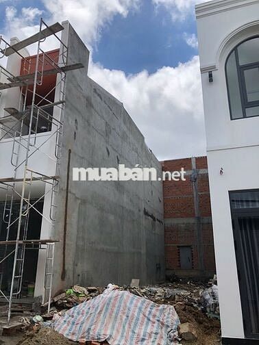 Đất hẻm ô tô 175 Ymoan 4,18m x 17 vị trí đẹp chưa qua vành đai