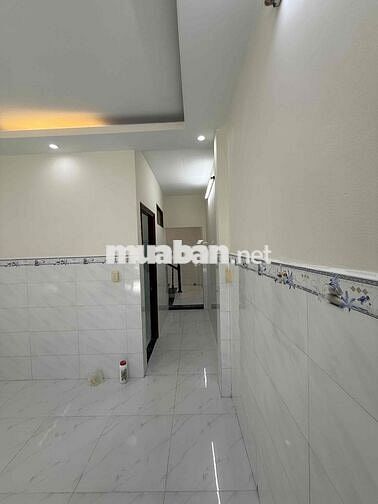 Nhà mới Liên Khu 8-9 BHHA . DT 4 x 12 : 4 PN. 2 toilet
