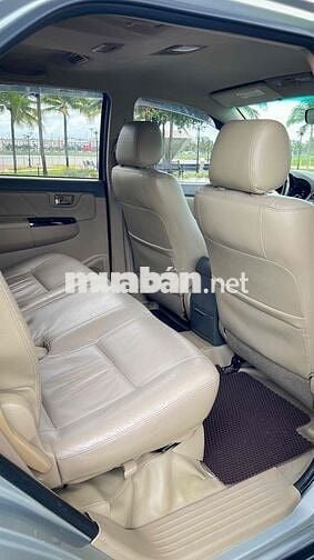 Toyota Fortuner 2012 2.7V