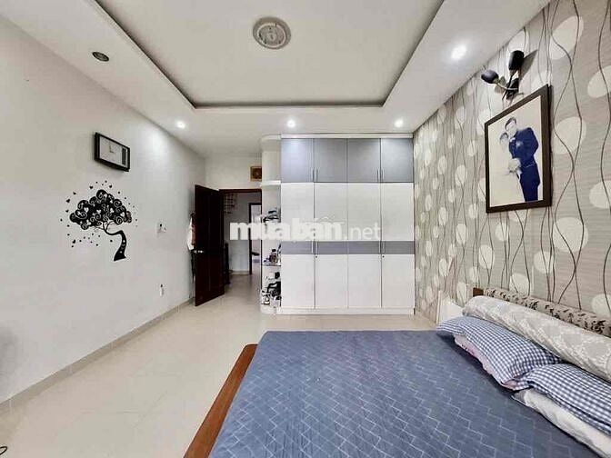 Bán Nhà KDC View Công Viên 105m2(6x17.5), 3 Tầng Tạ Quang Bửu Quận 8