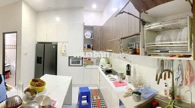7ty2 thương lương nhà hẻm XBG cách măt tiền chín50m