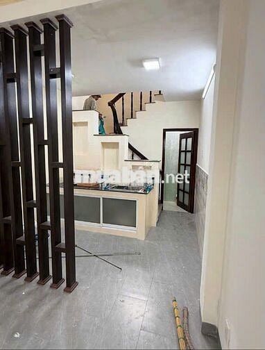 Mặt tiền Nguyễn Thái Bình  – Nhà mới 4 tầng, giá chỉ 10.8 tỷ