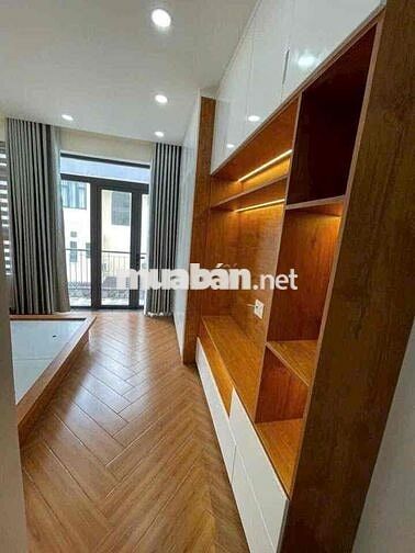 🏦 Nhà mới NC nup hẻm đường số 53 P14
