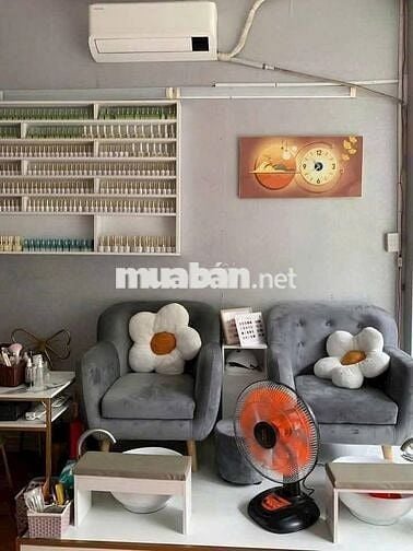 Bán gấp nhà Nguyễn Hữu Trí 5x18m,1 trệt 1 lầu 680 triệu - thuê 18tr/th