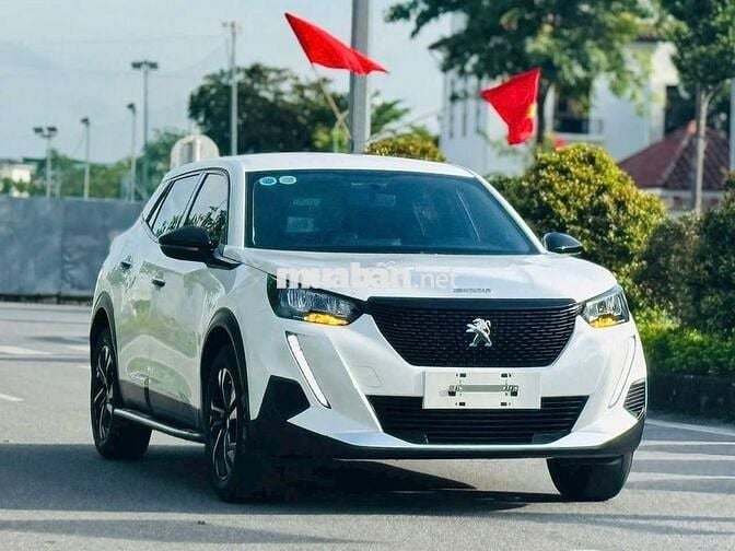 Peugeot 2008 1.2AT Active 2022