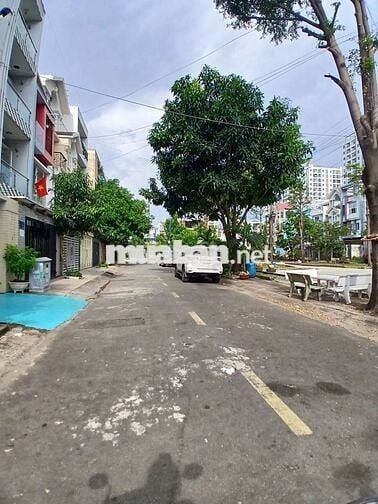 KDC DƯƠNG THỊ GIANG- NGANG 4.5M- 4 TẦNG- 90M2-P TÂN THỚI NHẤT- QUẬN 12