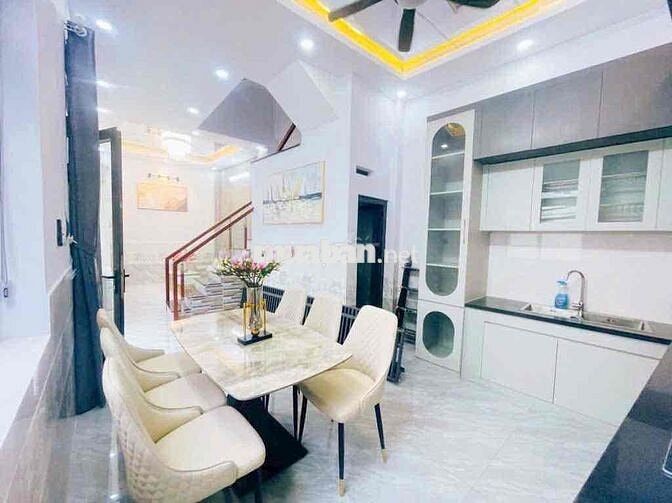 bán nhà Quận 7, Võ Thị Nhờ, Huỳnh Tấn Phát, 50m2, SD180m2, nhỉnh 5 tỷ