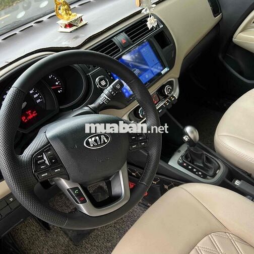 Kia Rio 2012 1.4 AT Hatchback - 170000 km