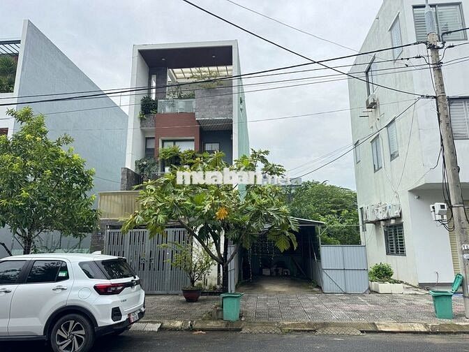 BÁN LÔ ĐẤT KẸP CỐNG ĐƯỜNG THANH LƯƠNG 28 , HƯỚNG ĐÔNG BẮC