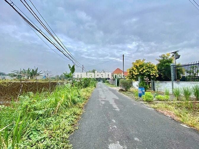 BÁN ĐẤT NGAY KCN TÂN PHÚ TRUNG, 6M X 38M,  GIÁ NGỘP 520 TRIỆU, BỚT LỘC
