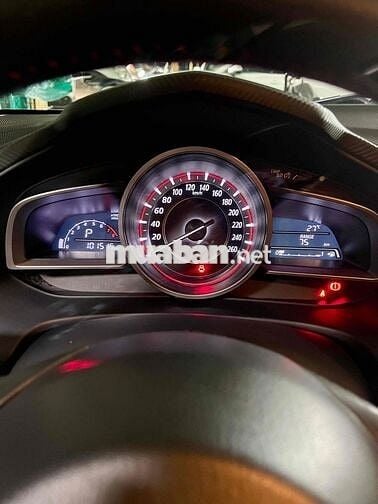 Mazda 3 2016 1.5 AT Sedan - 10 vạn