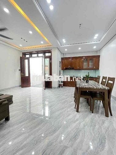 ❌PHÚC LỢI DT 42/50M x 4M MT X 5 TẦNG FULL NỘI THẤT❌